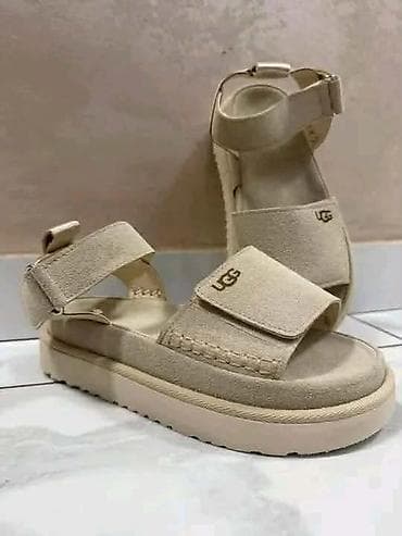 tn patike cene: UGG
 A klasa
Cena: 4999 din
Brojevi: 36-40
PS✨ — 1