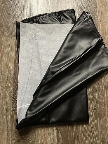 bodi slim: Kozna Haljina

Nikad nije koriscena — 1