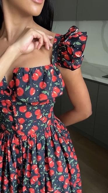 prologic odelo: ❤️Haljina na trešnje – midi dužina, romantičan kroj
✅2900 din — 2