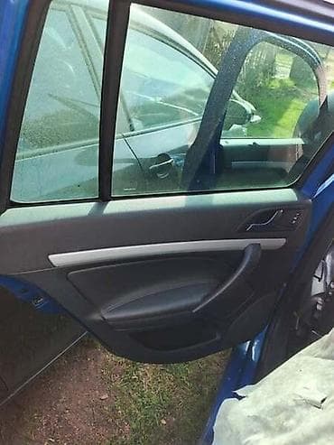 led oči za auto: TAPACIR VRATA ZA ŠKODA OCTAVIA OD 2004. DO 2014. GOD. | U ponudi sve — 3