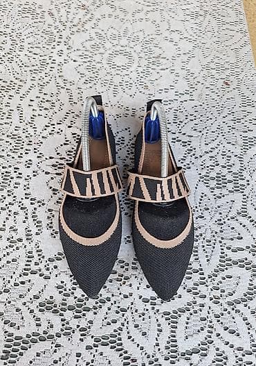 superstar crne: Baletanke – veličina 36 - NOVE, preudobne - Gazište: 22,5 cm - Boja — 4