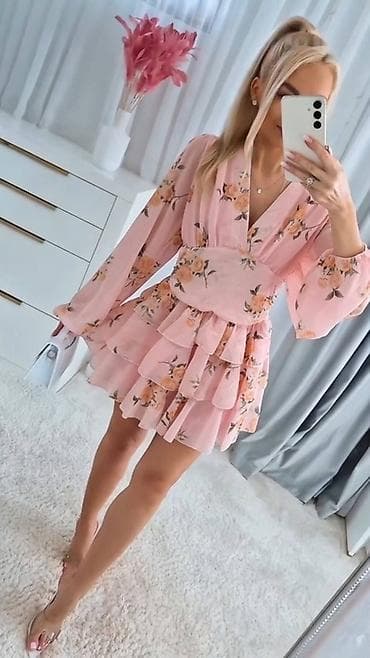 sinsey haljine: 🌸Romantična ženska mini haljina s cvetnim dezenom
✅3200 din — 2