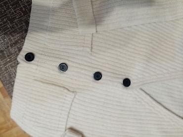 Roll-necks: Beli dzemper, Topao, u odličnom stanju. Jako malo je nošen. M veličina — 5