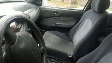 Auto delovi: Ford Escort karavan – bele boje - Karoserija: karavan, 5 vrata - — 9