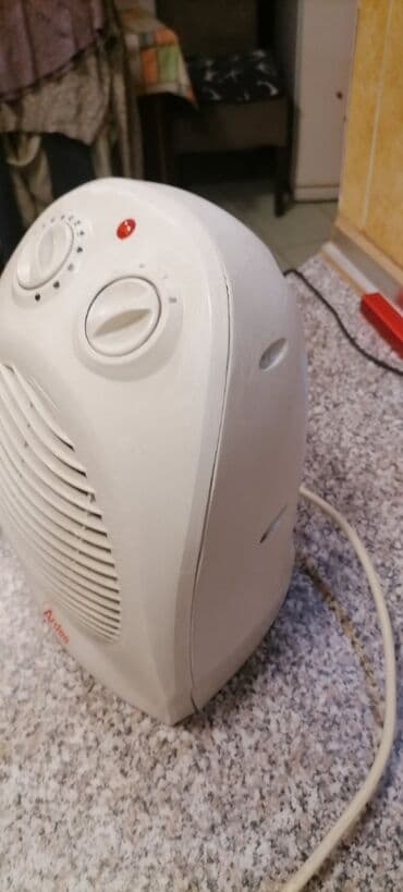 grejalica 12v: Grejalica Ardes 2000w ispravna
 Mirjevo — 8