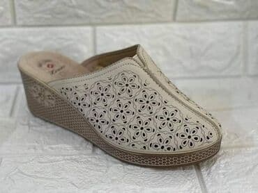 papuce na platformu prodaja: 36-40
1500din — 1