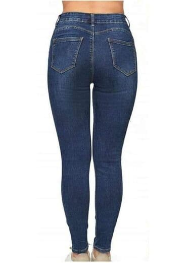 whats up farmerke: Cena 2250 DINARA 
3950 DINARA DVA PARA 
Vel. 32, 33, 34, 35, 36 — 4