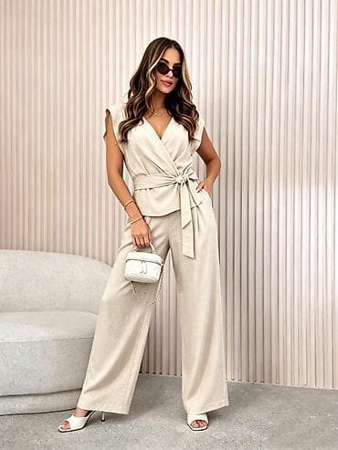 Kompleti: Elegantnan komplet – bluza na preklop i široke pantalone 3000 din S M — 6