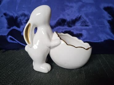 Prateća kuhinjska oprema: Figura nova Nemacka. Figura od glazirane keramike(poput porcelana) — 9