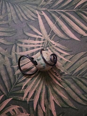 afro kikice beograd: Ručno rađen privezak/amulet sa kuglom od prirodnog kamena - — 1