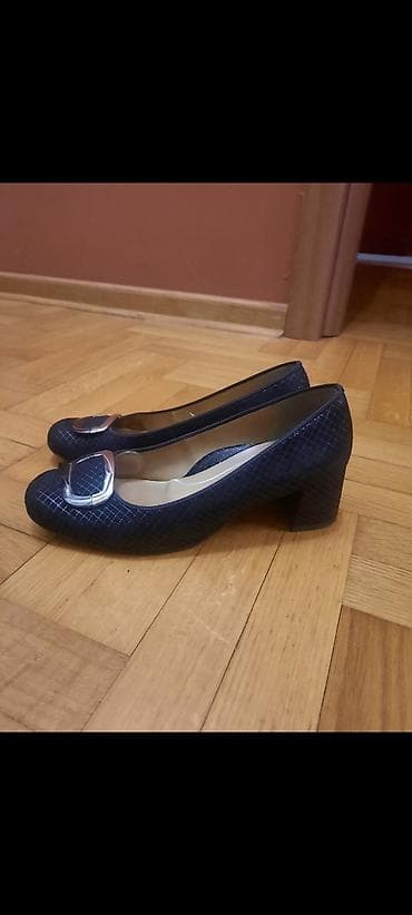 suknje til: Elegantne baletanke – tamnoplave - Model: klasične baletanke sa — 2