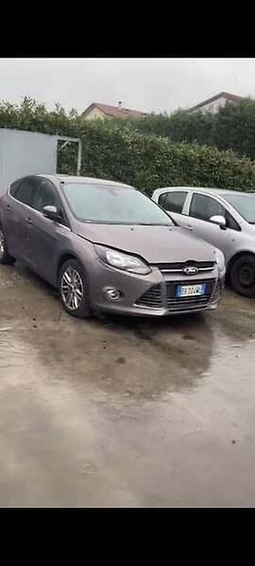 ford focus c max style: FORD FOCUS 2014. GOD. - KOMPLETAN AUTO U DELOVIMA | Polovni delovi — 1
