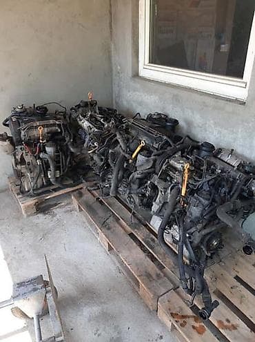 audi 100 2 mt: Universal auto — 1