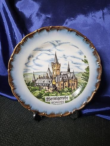 poni bicikle nove: Tanjir porcelanski za na zid zamak Vernigerode iz 70ih. Tanjir je — 1