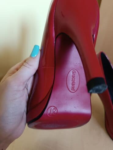 mokasine novi sad: Pumps, Graceland, 37 — 2
