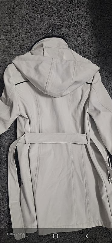 sat slava: Nova Guess jakna za prelazni period s velicina bež boje, prelepa — 4
