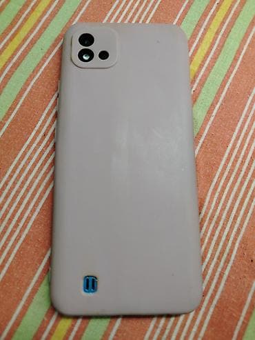 aparat za krofnice 3 u 1: Realme pametni telefon – plava boja - Ekran sa „waterdrop“ zarezom — 7