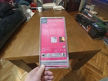 Sobne biljke: Dva nova protivpožarna alarma - neraspakovano. Pakovanje sadrži — 4