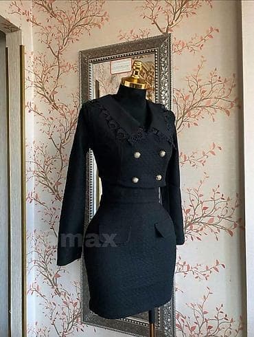 butik exit loznica: Komplet tvid: 4000 dinara
Vel: S M L
Uvoz Turska — 2