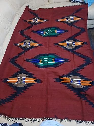 Stare vaze i dekor: Cilim je kao nov .Nisam siguran dali je Pirotski ali radjen je po — 2