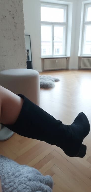 bunda od eko krzna: Čizme, 41 — 1