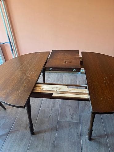 plasticni krevet za pse: Trpezarijski sto na razvlačenje sa 6 stolica – puno drvo Prodaje se — 6