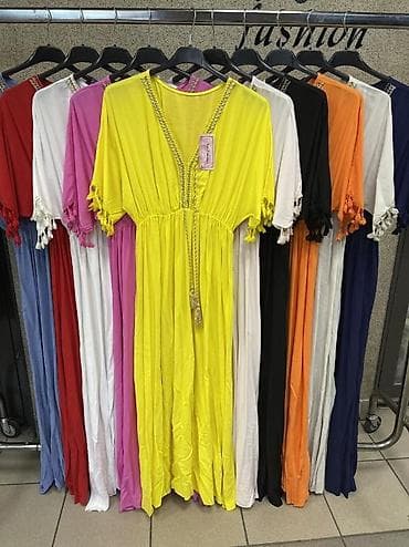haljina canda: Haljine
Cena 2500
Vel. do 4xl
V19 — 9