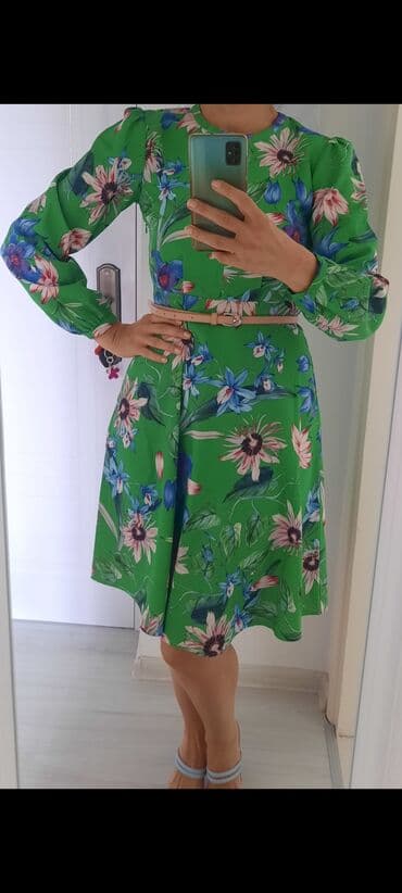 c a haljine 2022: H&M M (EU 38), color - Green, Evening, Long sleeves — 1