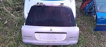 gurtne za auto: ZADNJE STAKLO ZA SW ZA PEUGEOT 206 | imam sve delove za peugeot 206 — 1