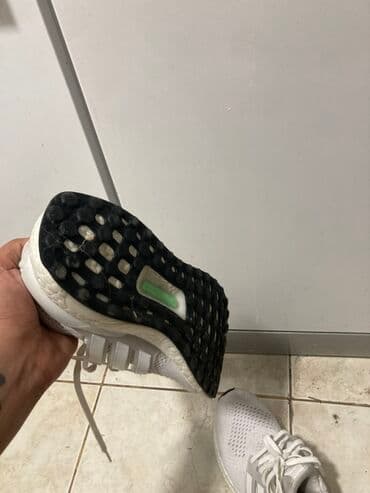 nike bunda zenska: Patike, Adidas, veličina - 42.5 — 5