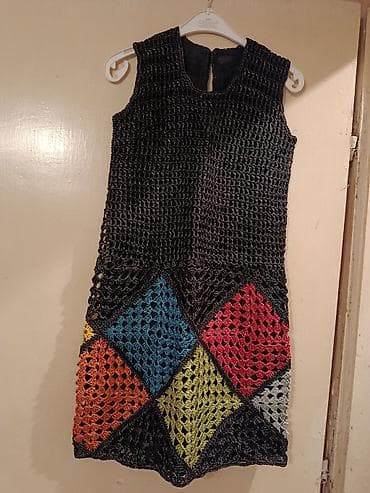 evolution haljine: Heklana haljina bez rukava, unikatni ručni rad. Gornji deo u crnoj — 1