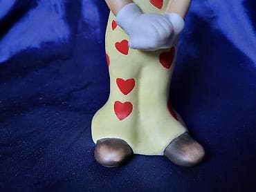 porcelanske figure prodaja: Goebel nova figura Bopov porcelanska iz 90ih.godina. Nemacka figura — 7