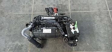 Car Parts: KOMPRESOR VAZDUSNOG VESANJA ZA VOLKSWAGEN PHAETON | Kompresor — 1