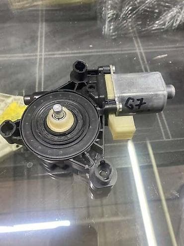 MOTORIC PODIZACA STAKLA ZA VOLKSWAGEN GOLF 7 - 5Q0959801B | Levi at lalafo.rs MOTORIC PODIZACA STAKLA ZA VOLKSWAGEN GOLF 7 - 5Q0959801B | Levi