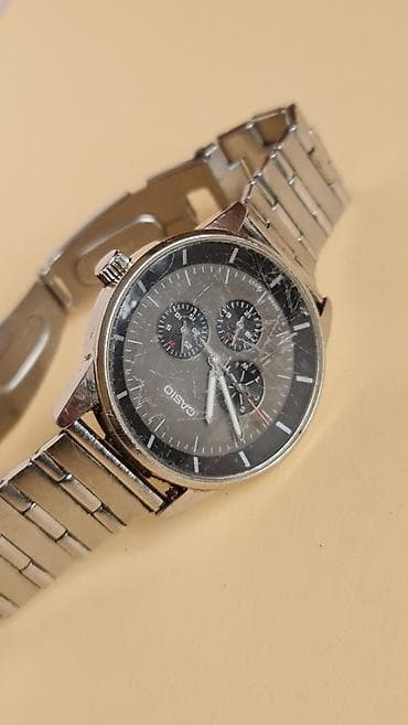 Ručni satovi: CASIO muški ručni sat – model MTP-300 (oznaka na poklopcu: MTF-300 — 4