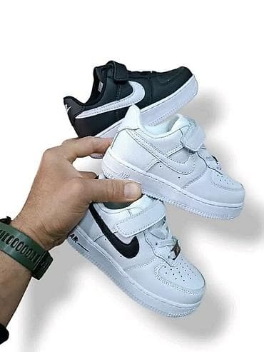 Nike Air Force KIDS
(25-30)
3300 din
US🤍 na lalafo.rs Nike Air Force KIDS
(25-30)
3300 din
US🤍