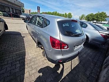 sto za manikir forma ideale: NISSAN QASHQAI 2010. GOD. - KOMPLETAN AUTO U DELOVIMA | Nissan — 2
