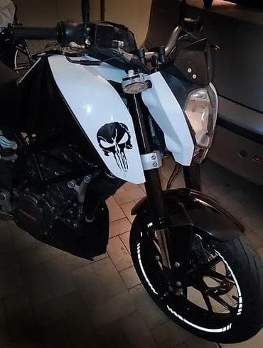 bluza punisher: PUNISHER - nalepnica - 870 📌 Opis: Samolepljiva nalepnica izrađena od — 2