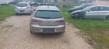 ALFA 159 ZADNJI BRANIK 651 KARAVAN | Skinut sa alfe 159 karavan kod — 2