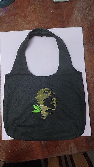 Torbe: Unikatne ručno oslikane pamučne torbe preko ramena - Materijal — 7