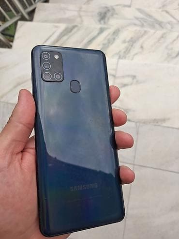 punjac sa tri nastavka: Samsung Galaxy A21s u solidnom stanju. Telefon sve radi. Ekran je — 2