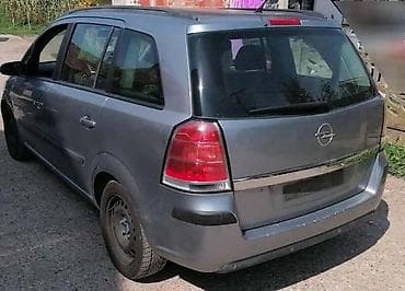 mn cars loznica: OPEL ZAFIRA 1.9 8V - KOMPLETAN AUTO U DELOVIMA | 1.9CDTI 88KW — 4