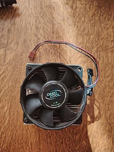 elektricni masazer za lice: Gigabyte grafička karta + AMD procesor - Grafička karta: Gigabyte sa — 8
