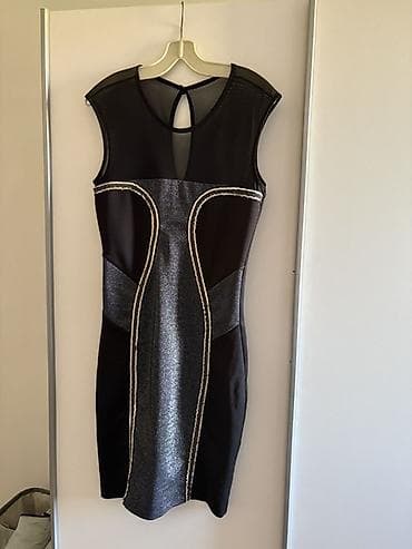 Dresses: Elegantna crna koktel haljina bez rukava sa prozirnim mrežastim — 1