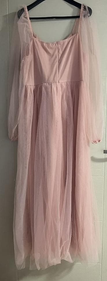 pink kompleti: Dugačka romantična haljina u puder‑roze boji. - Materijal: višeslojni — 2