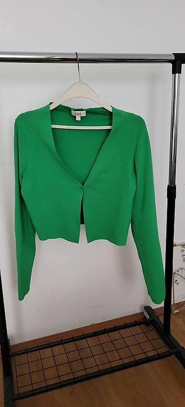 Džemperi, kardigani: 💚 Zeleni krop top Materijal sličan skubi, kao nov Prelepa zelena boja — 1