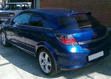 et oznaka na felnama: OPEL ASTRA H GTC 1.6T 2006. GOD. - KOMPLETAN AUTO U DELOVIMA | — 2