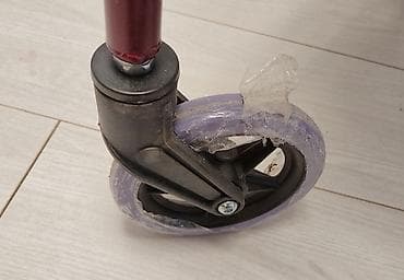 setalica za stare cena: Rolator hodalica – NOVO - Stabilna aluminijumska konstrukcija u bordo — 3