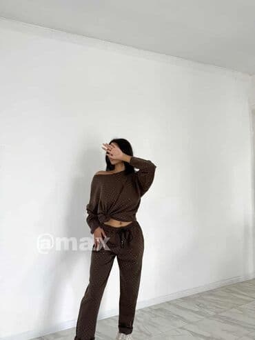 Sets: L, color - Beige — 8