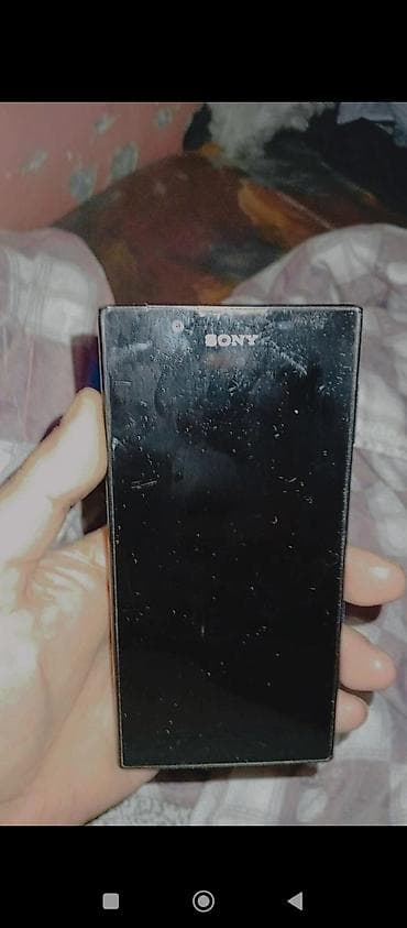 Video Games & Consoles: Samsung Galaxy A12 (model SM-A125F/DSN) + Sony Xperia (serija Xperia) — 4